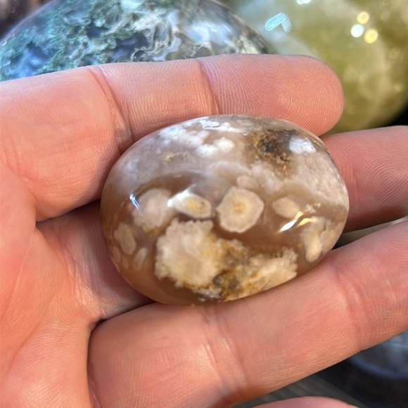 🎄SALE🎄Flower Agate Crystal Palms! - Picture 10 of 10